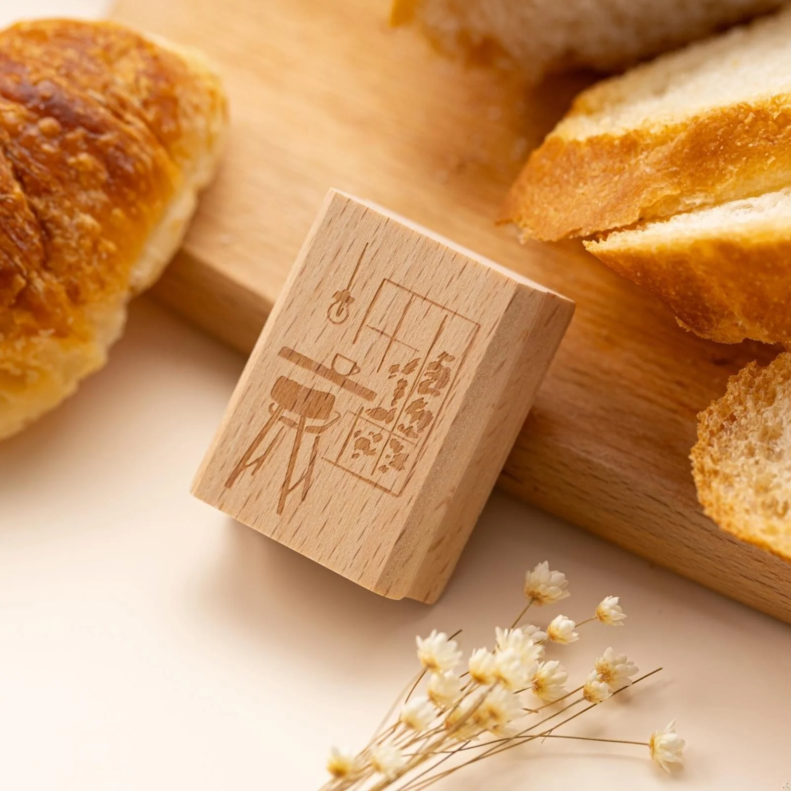 Hinoki - ‘Into the Cafe' Engraved Wooden Stamps Set - Image 14