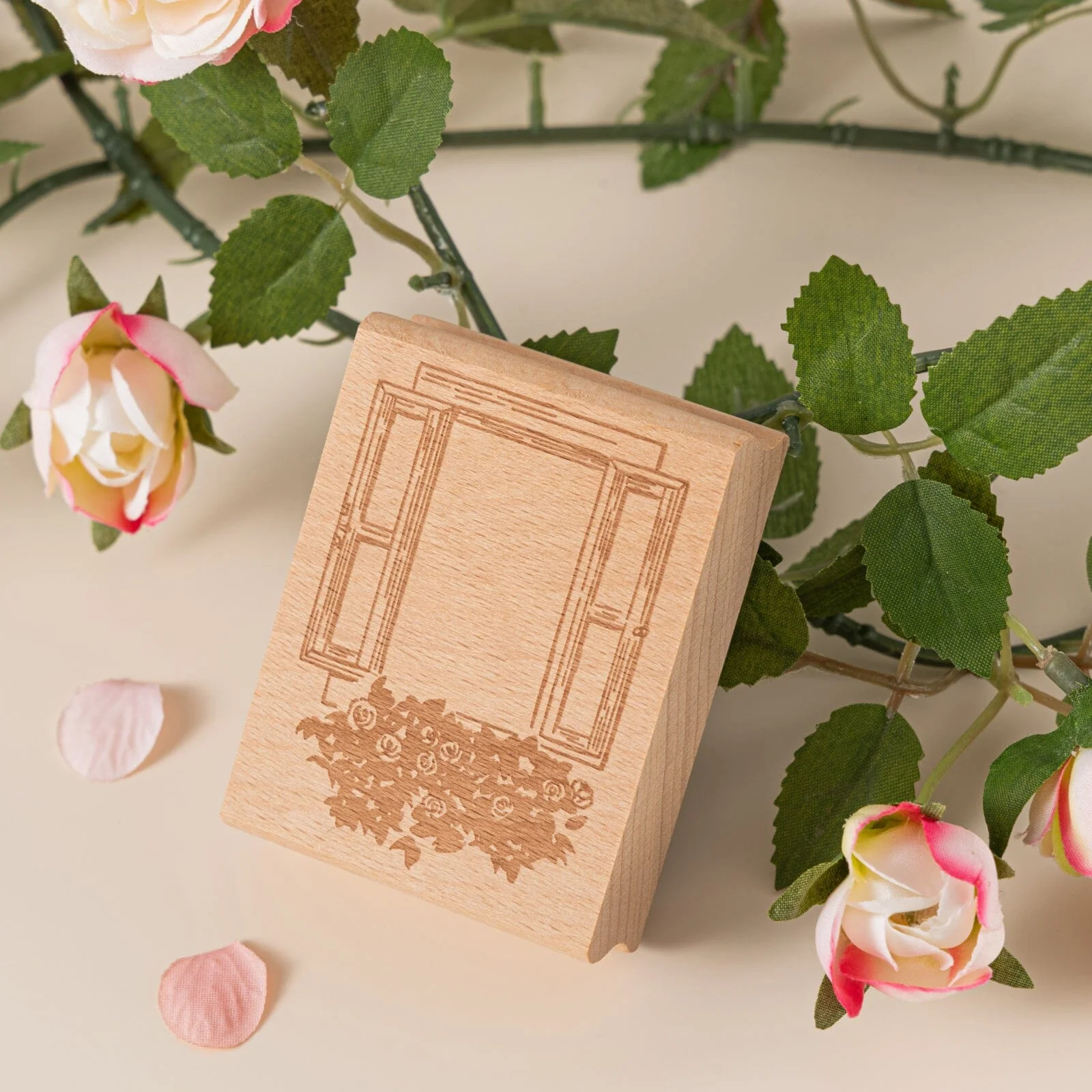 Hinoki - ‘Into the Sky’ Engraved Wooden Stamp Set - Image 6