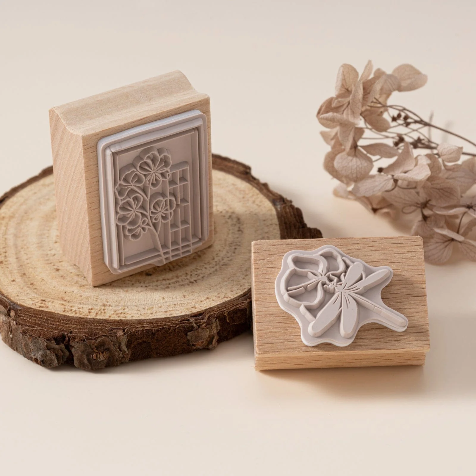 Hinoki - ‘Into the Summer’ Engraved Wooden Stamp Set - Image 5