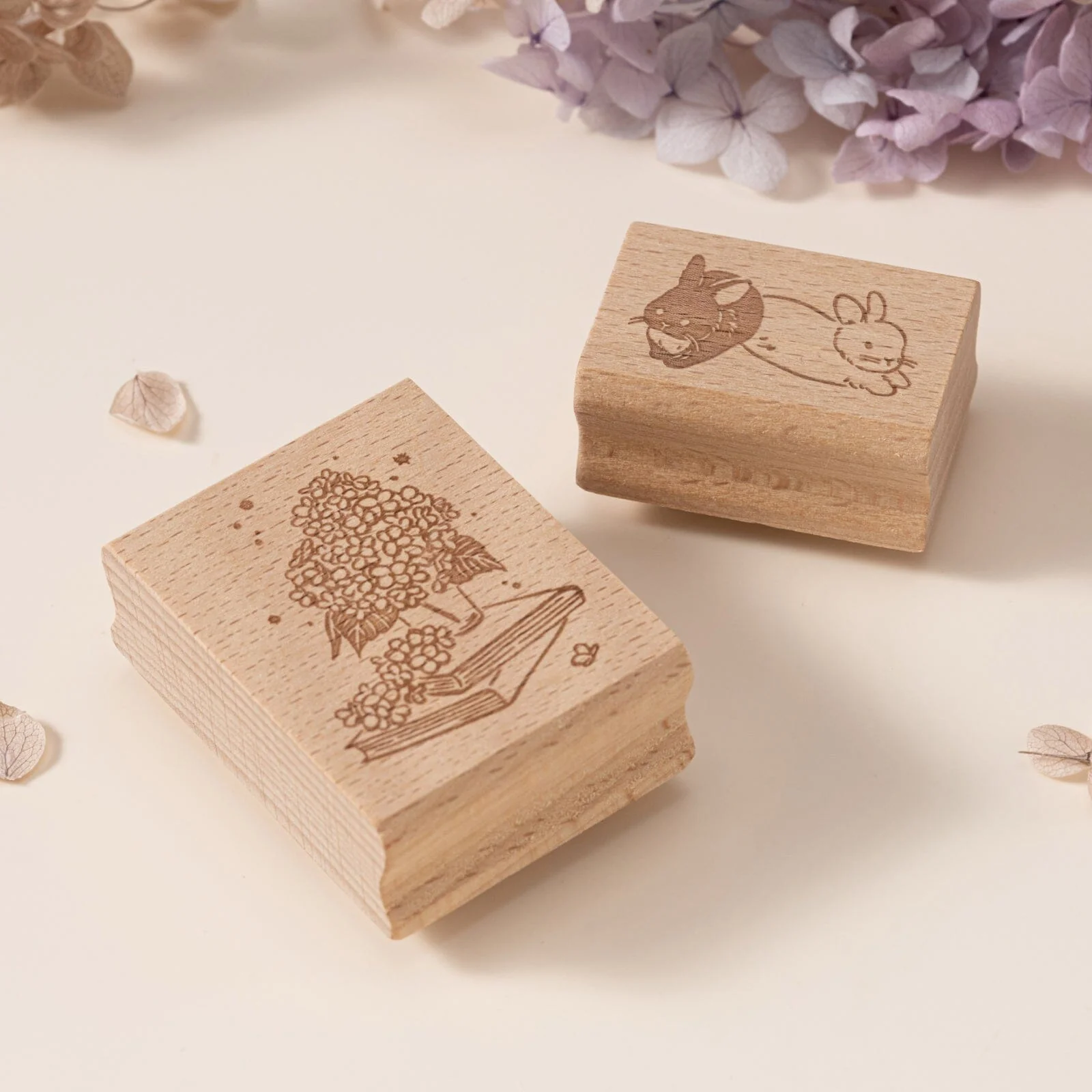 Hinoki - ‘Into the Summer’ Engraved Wooden Stamp Set - Image 9