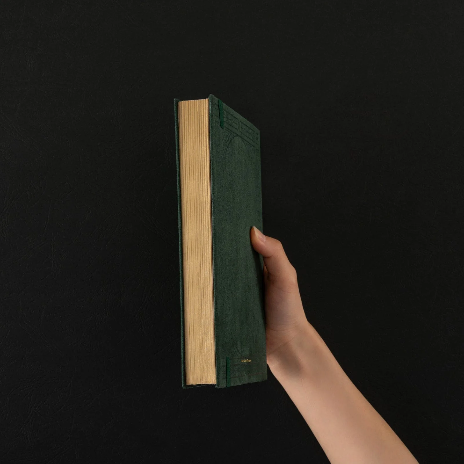 Tsuki Reading Journal ☾ - Image 21