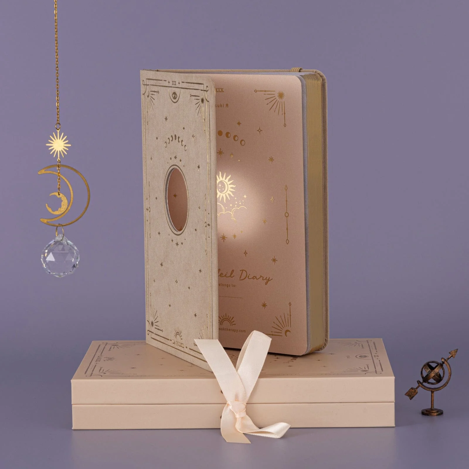 Tsuki ‘La Soleil’ Collector's Edition Moon Planner Bullet Journal ☾ - Image 7