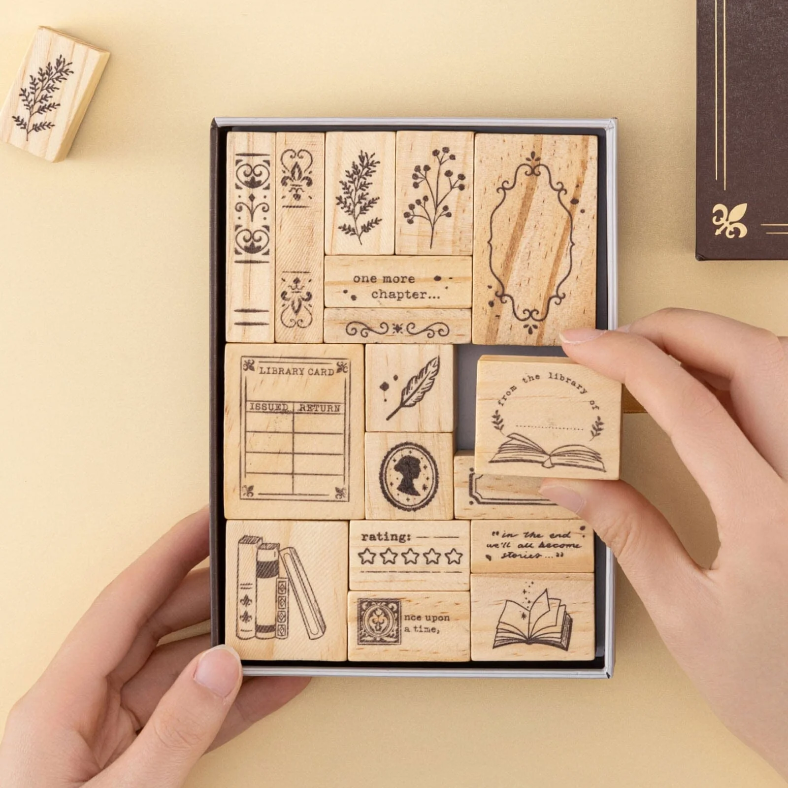 Tsuki ‘Our Stories’ Reading Journal Stamp Set ☾ - Image 3